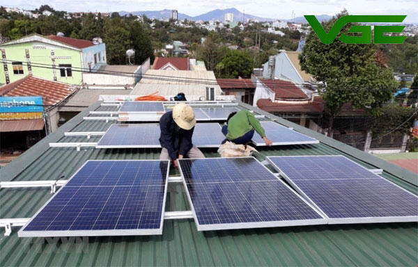 lắp đặt hệ thống điện mặt trời